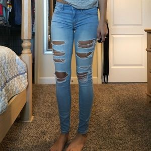 PACSUN light wash destroyed jeggings